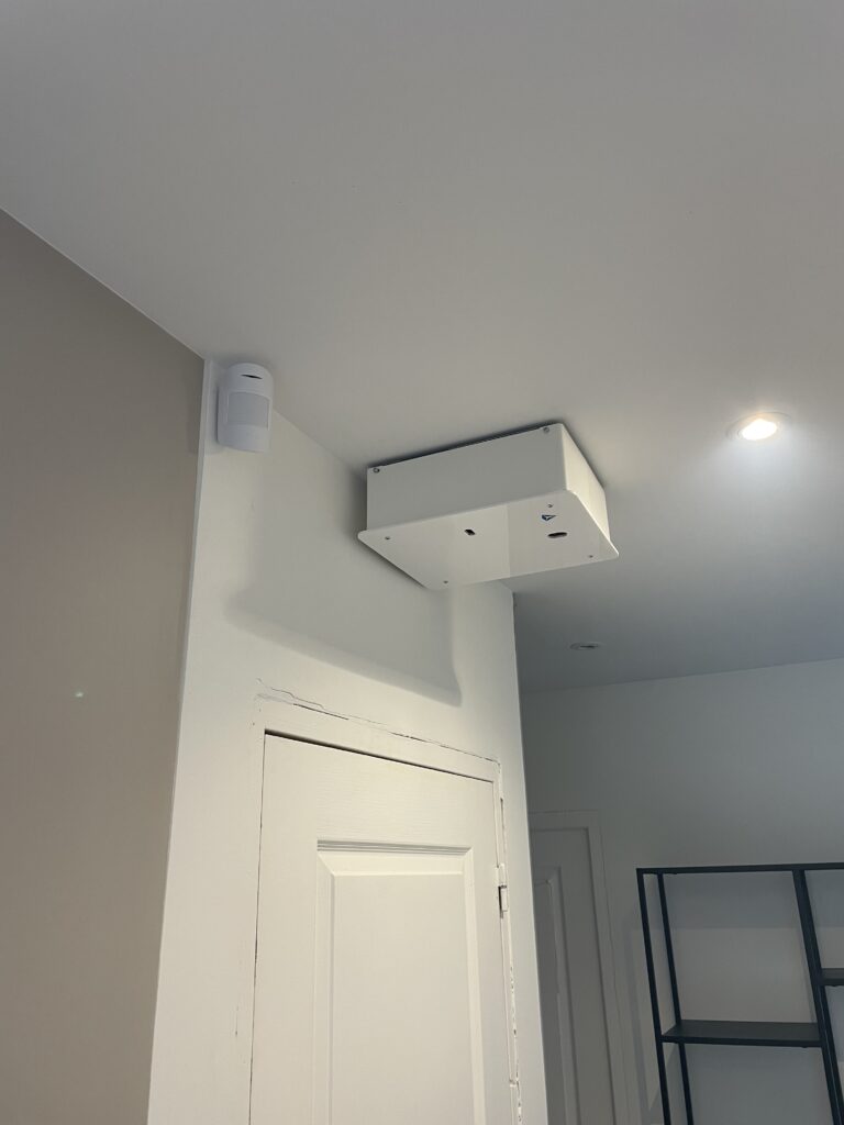 Alarme, alarme anti intrusion, radio, filaire, générateur de fumée, générateur de brouillard, Saint-Germain la Ville, Châlons en Champagne, Reims, Taissy ,Marne, Grand Est. SR PROTECTION
