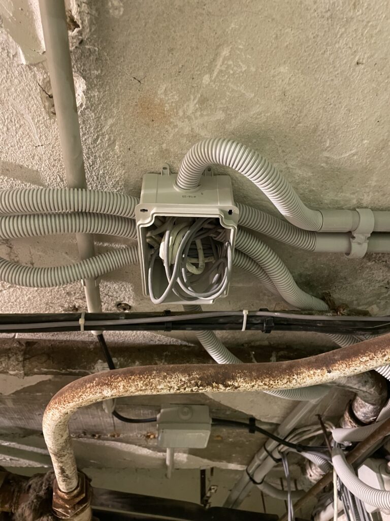 Alarme, alarme anti intrusion filaire Saint-Germain la Ville, Châlons en Champagne, Reims, Chamery, Ecueil ,Marne, Grand-Est. SR PROTECTION