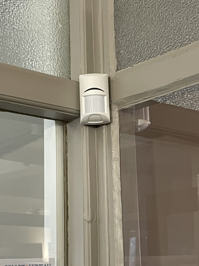 Alarme, alarme anti intrusion filaire Saint-Germain la Ville, Châlons en Champagne, Reims, Chamery, Ecueil ,Marne, Grand-Est. SR PROTECTION